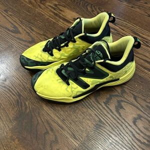 New Balance Two Way V3 Men's Basketball Yellow Sneakers Sport Shoes.